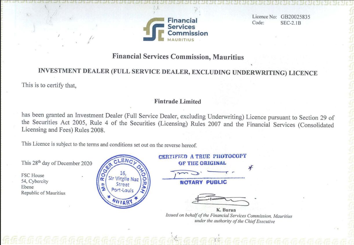 モーリシャス金融サービス委員会が発行したFintrade Limited（XMTrading）の投資ディーラーライセンス証明書 番号GB20025835